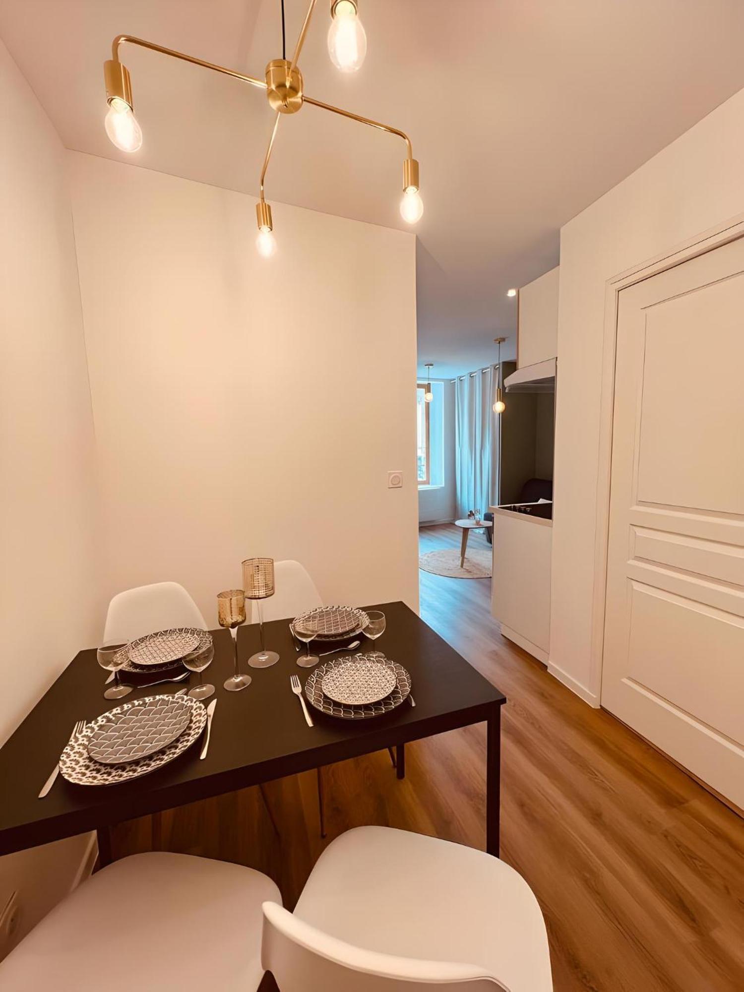 Le Golden - Home Homy Vierzon Luaran gambar